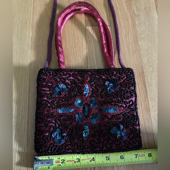Beaded crossbag with red satin handles and longer purple cord.Fits phone, etc - Picture 2 of 10